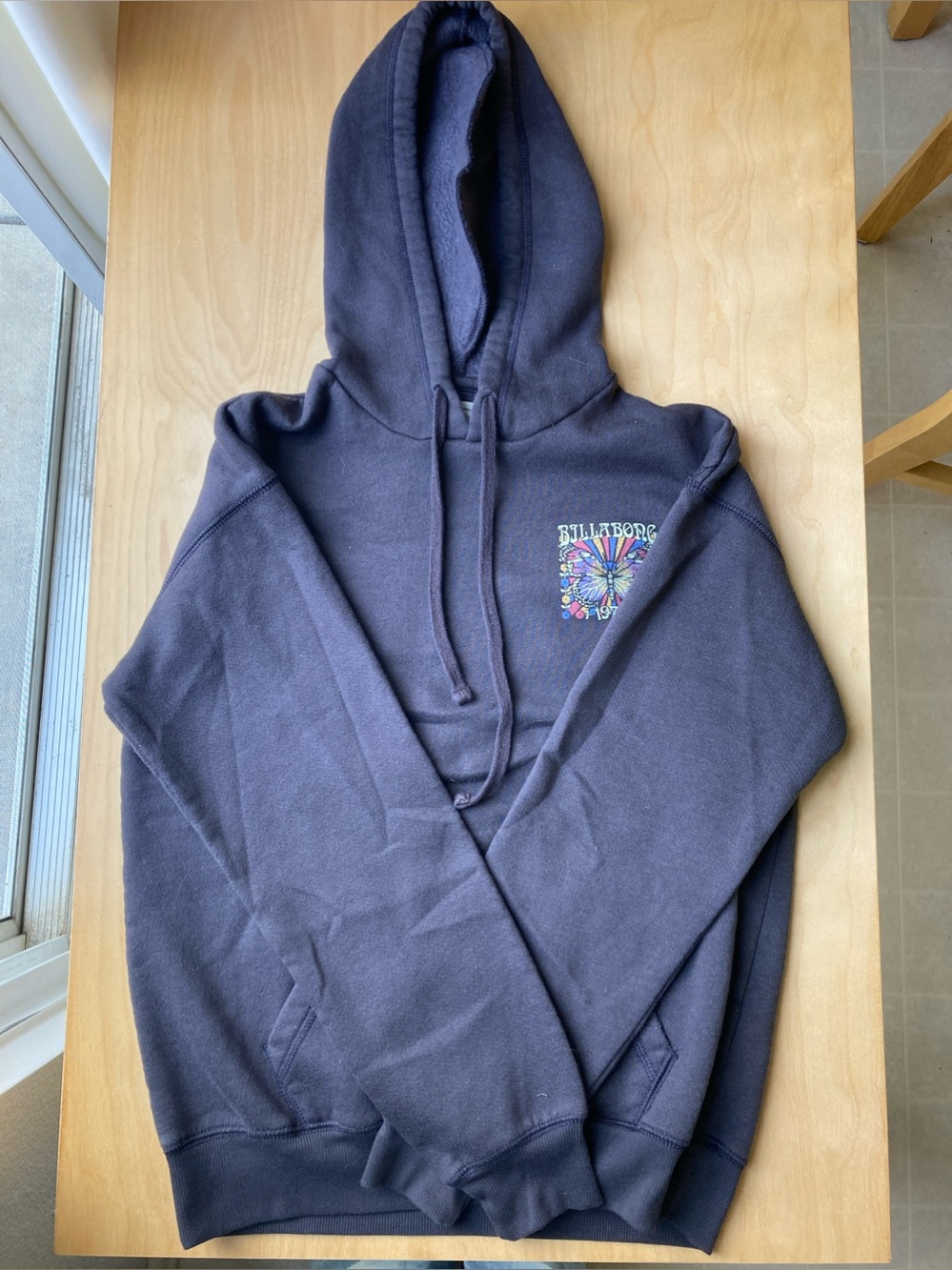 Billabong grey Hoodie with Multicolor Chest Print
